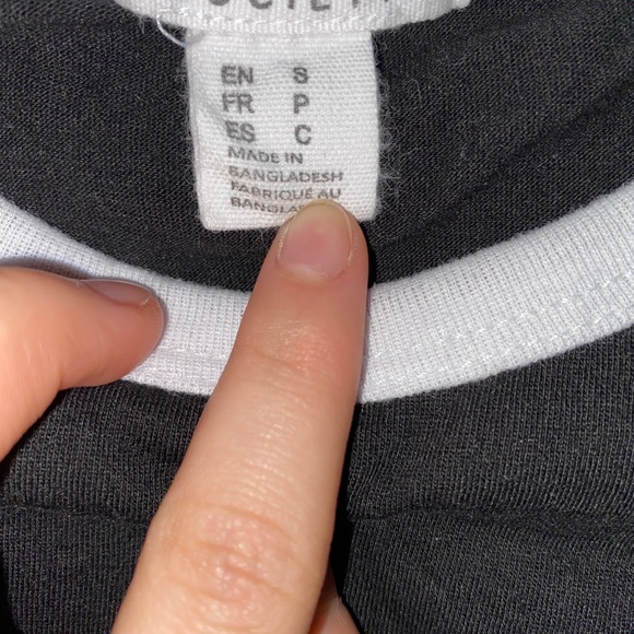 2 tees - Picture 4 of 4